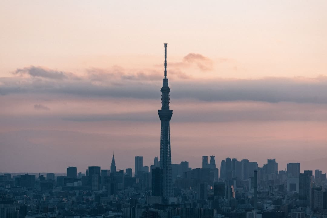 逾900家公司预告年报成绩 “预增王”净利润增加超110倍